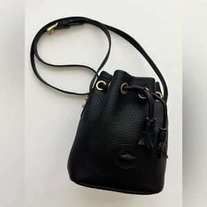Vintage Dooney & Bourke Drawstring Black Leather Crossbody Bag